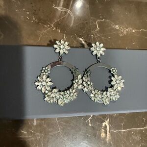 New York and company earrings